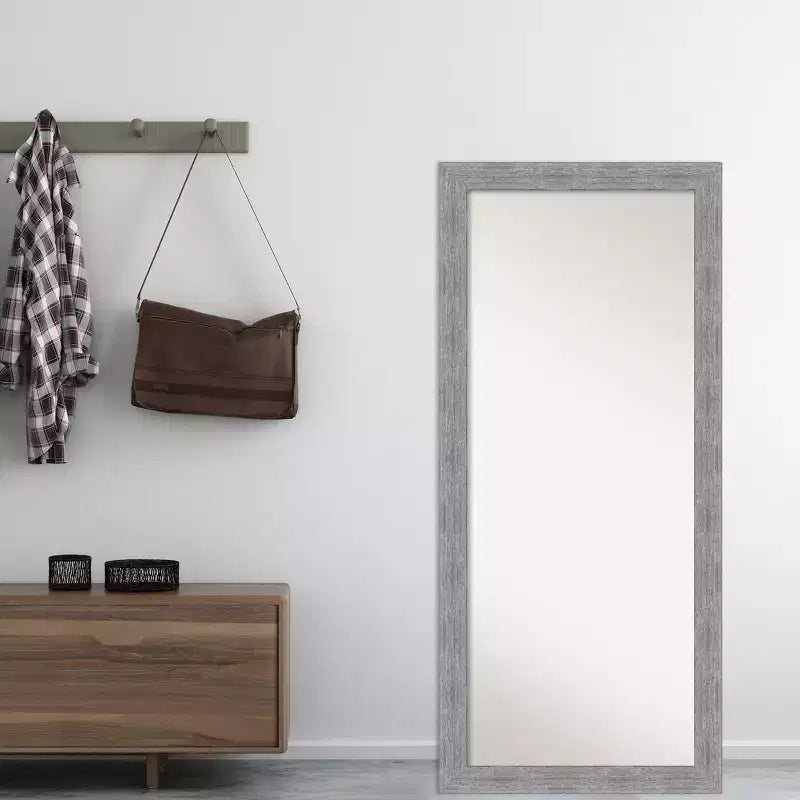 Specchio da pavimento/appoggio con cornice rustica effetto corteccia, 74x165 cm, grigio - Polistirene, nessun montaggio richiesto