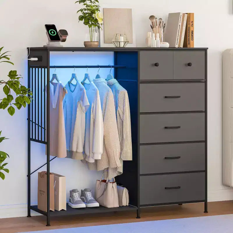Dresser for Bedroom with Hanging Rack, 6 Fabric Drawers Dresser with Clothes Rack, Wooden Top Storage Chest of Drawers