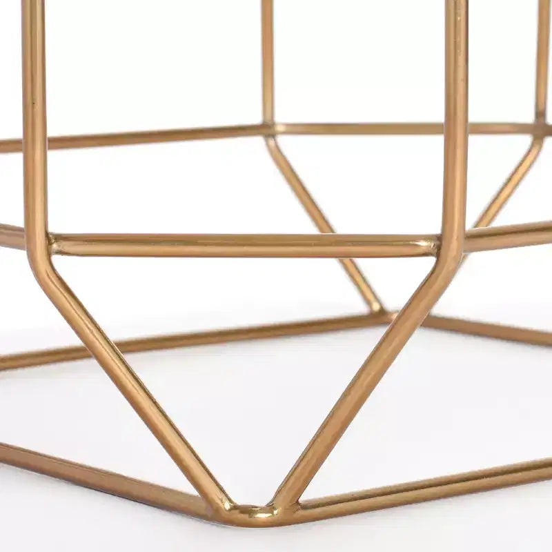 Tavolino d'appoggio Colton con piano in marmo massiccio e base in metallo Bianco/Oro: Stile Glamour di Lusso, Struttura in Ferro, Forma Quadrata